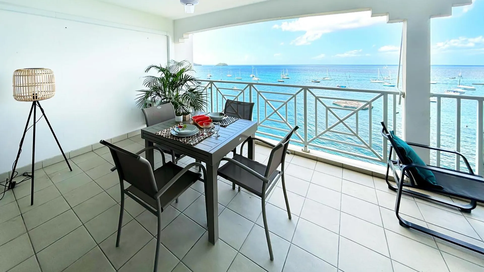 Apartment T3 Bleu Lagoon Vue Epoustouflante, Bord De Mer Les Trois-Ilets